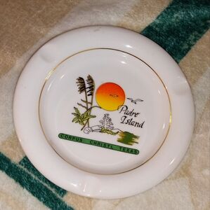 Small collection plate. Padre Island. Great condition.